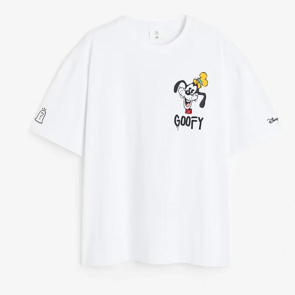 3/$30 ☀️ H&M x Disney Trevor Andrew Goofy Collab Oversized Shirt